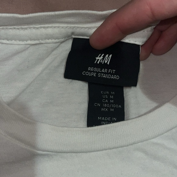 H&M graphic tee - Picture 3 of 4